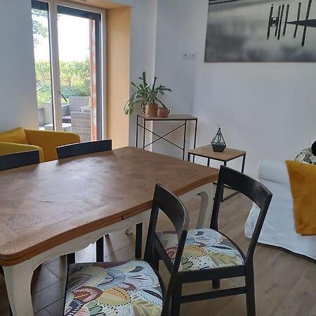 Appartement ~ Au Calme A La Campagne ~ à La Meziere Extérieur photo