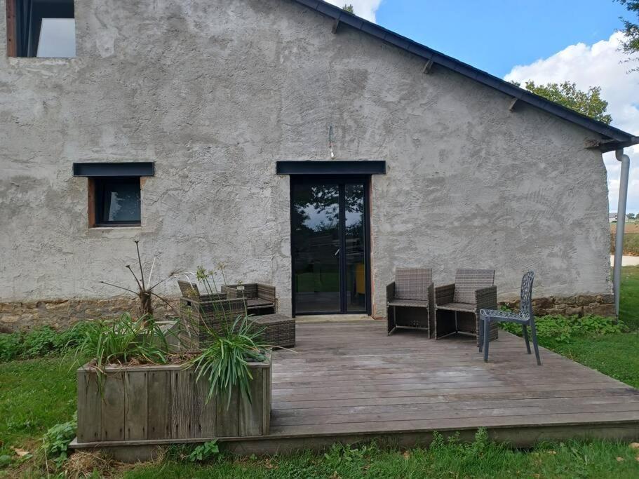 Appartement ~ Au Calme A La Campagne ~ à La Meziere Extérieur photo